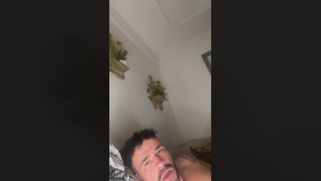 0str8_guys  27-11-2022